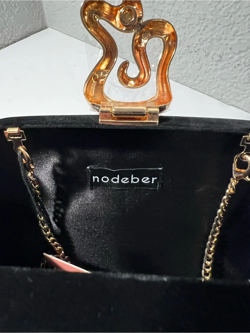 Nodeber Black Velvet Clutch Snake Clasp Gold tone Chain Evening cocktail Bag NWT